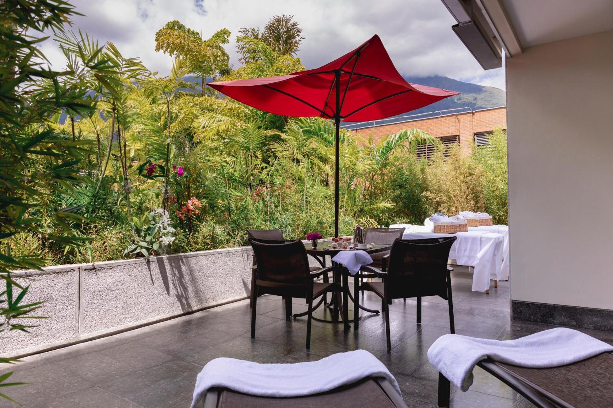 Cayena-Caracas Hotel Bagian luar foto
